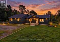 400 RAYMOND ROAD | Bracebridge Ontario | Slide Image One