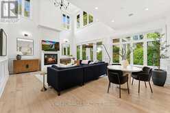 471 WILLIS DRIVE | Oakville Ontario | Slide Image Fifteen