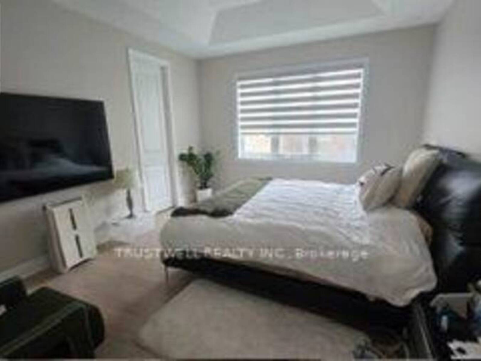 4 GREENRIDGE CRESCENT, Markham, Ontario L6C 3M2