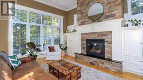 44 HIGHLAND DRIVE | Oro-Medonte Ontario | Slide Image Thirteen