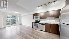 216 - 372 HIGHWAY 7 EAST HIGHWAY | Richmond Hill Ontario | Slide Image Ten