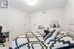 49 BLACKBIRD WAY | Hamilton Ontario | Slide Image Thirty
