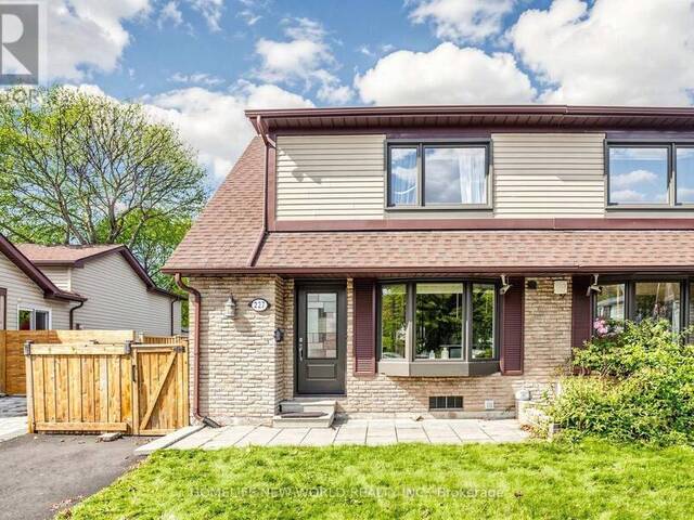 227 HOLLYBERRY TRAIL Toronto Ontario, M2H 2P3 - 4 Bedrooms Home For Sale
