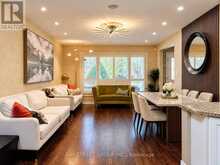 111 FRED VARLEY DRIVE | Markham Ontario | Slide Image Nine