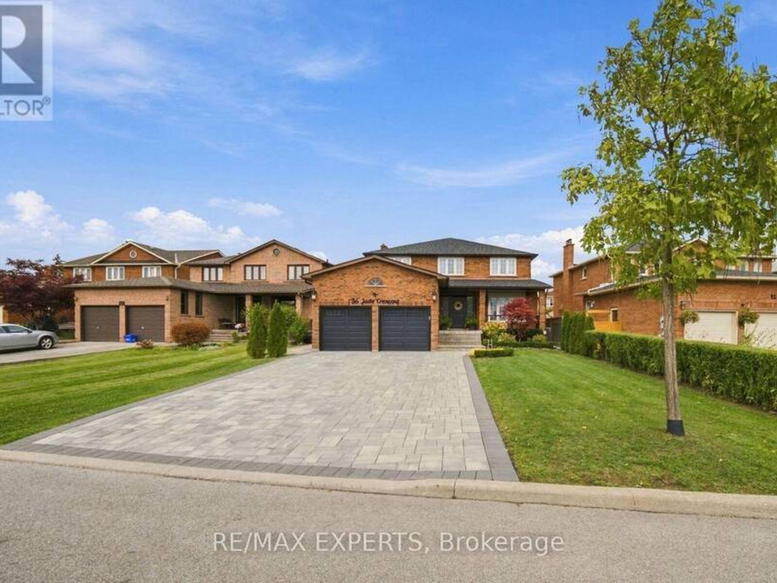 36 JADE CRESCENT, Vaughan, Ontario L4L 6L5