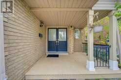81 OLD COLONY ROAD | Richmond Hill Ontario | Slide Image Forty-five