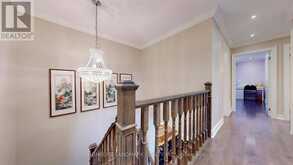 4 BISHOP CRESCENT | Markham Ontario | Slide Image Fifteen