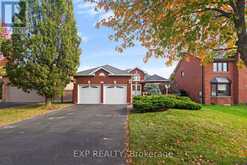 44 FINNEGAN PLACE | Whitby Ontario | Slide Image Four