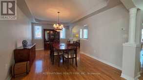 30 O'HARA CRESCENT | Richmond Hill Ontario | Slide Image Nine