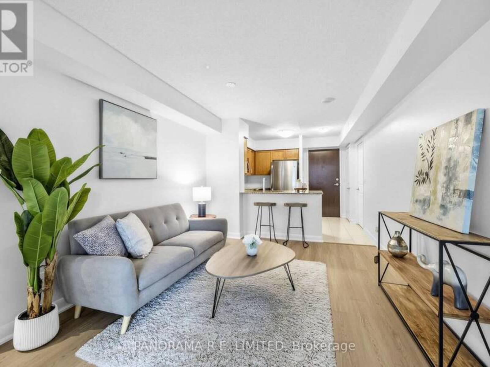 2006 - 215 SHERWAY GARDENS ROAD, Toronto, Ontario M9C 0A4
