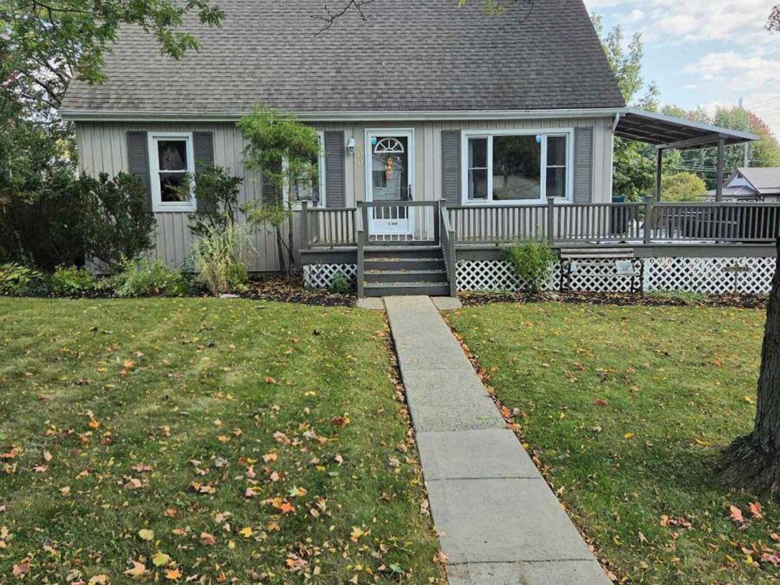 500 ST ANDREW STREET, Port Dover, Ontario N0A 1N0