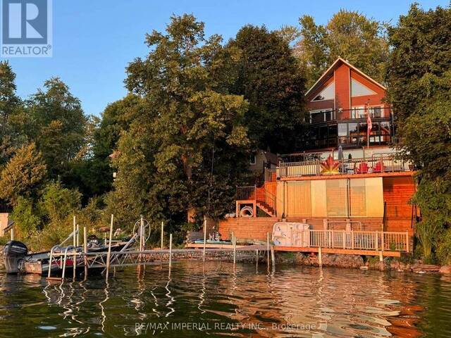 102 PERCY CRESCENT Scugog Ontario, L9L 1B4 - 5 Bedrooms Waterfront Home For sale
