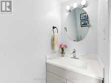 282 ROYAL ORCHARD BOULEVARD | Markham Ontario | Slide Image Sixteen