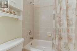 17 HILLVIEW DRIVE | Newmarket Ontario | Slide Image Thirty
