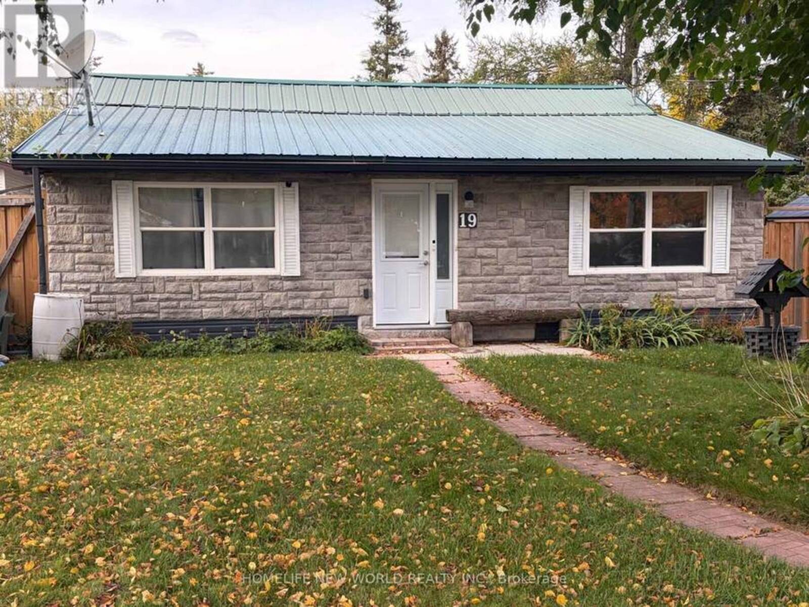 19 CEDAR GROVE DRIVE, Caesarea, Ontario L0B 1E0