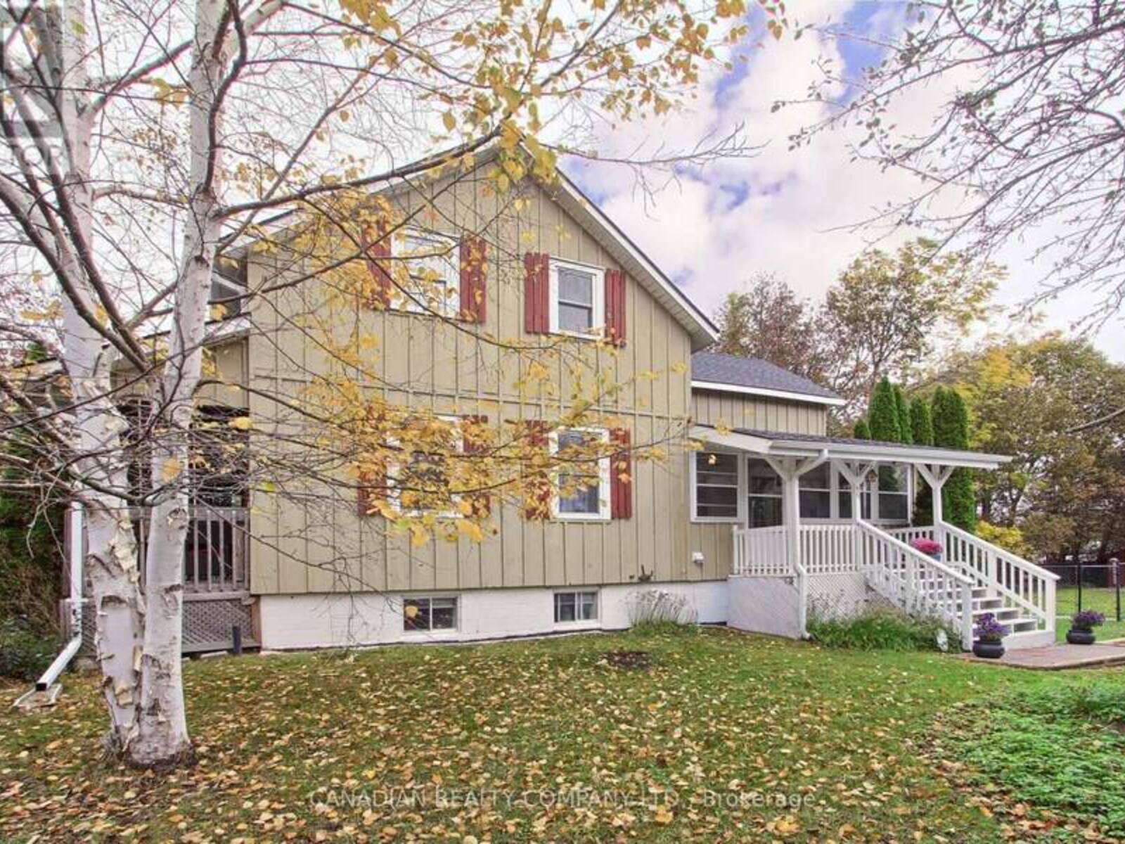 59 JOHNSTON STREET, Georgina, Ontario L0E 1N0