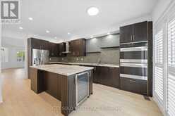 5 RAVINE EDGE DRIVE | Richmond Hill Ontario | Slide Image Twelve