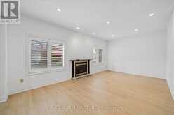 5 RAVINE EDGE DRIVE | Richmond Hill Ontario | Slide Image Fifteen