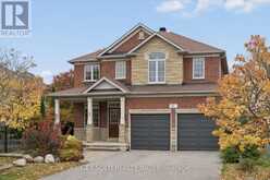 5 RAVINE EDGE DRIVE | Richmond Hill Ontario | Slide Image Three