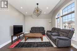 95 SCARLET WAY | Bradford West Gwillimbury Ontario | Slide Image Thirty-five