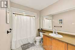 697 RHINE FALL DRIVE | Waterloo Ontario | Slide Image Thirty-seven