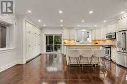 122 BRENTCLIFFE ROAD | Toronto Ontario | Slide Image Thirteen
