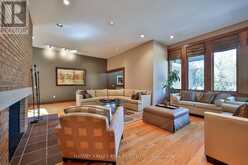 223 HILLHURST BOULEVARD | Toronto Ontario | Slide Image Nine
