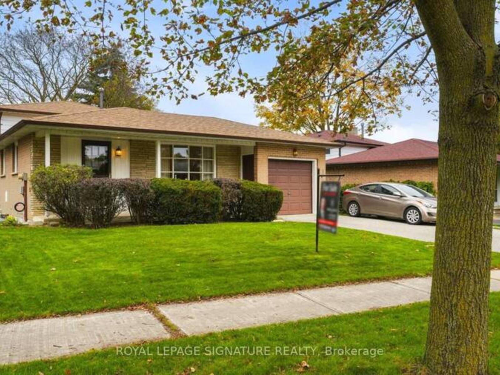 5 ERINLEA CRESCENT, Toronto, Ontario M1H 2S8