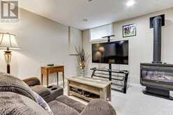 30 KITIMAT CRESCENT | Aurora Ontario | Slide Image Fifteen