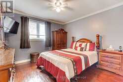 30 KITIMAT CRESCENT | Aurora Ontario | Slide Image Eight