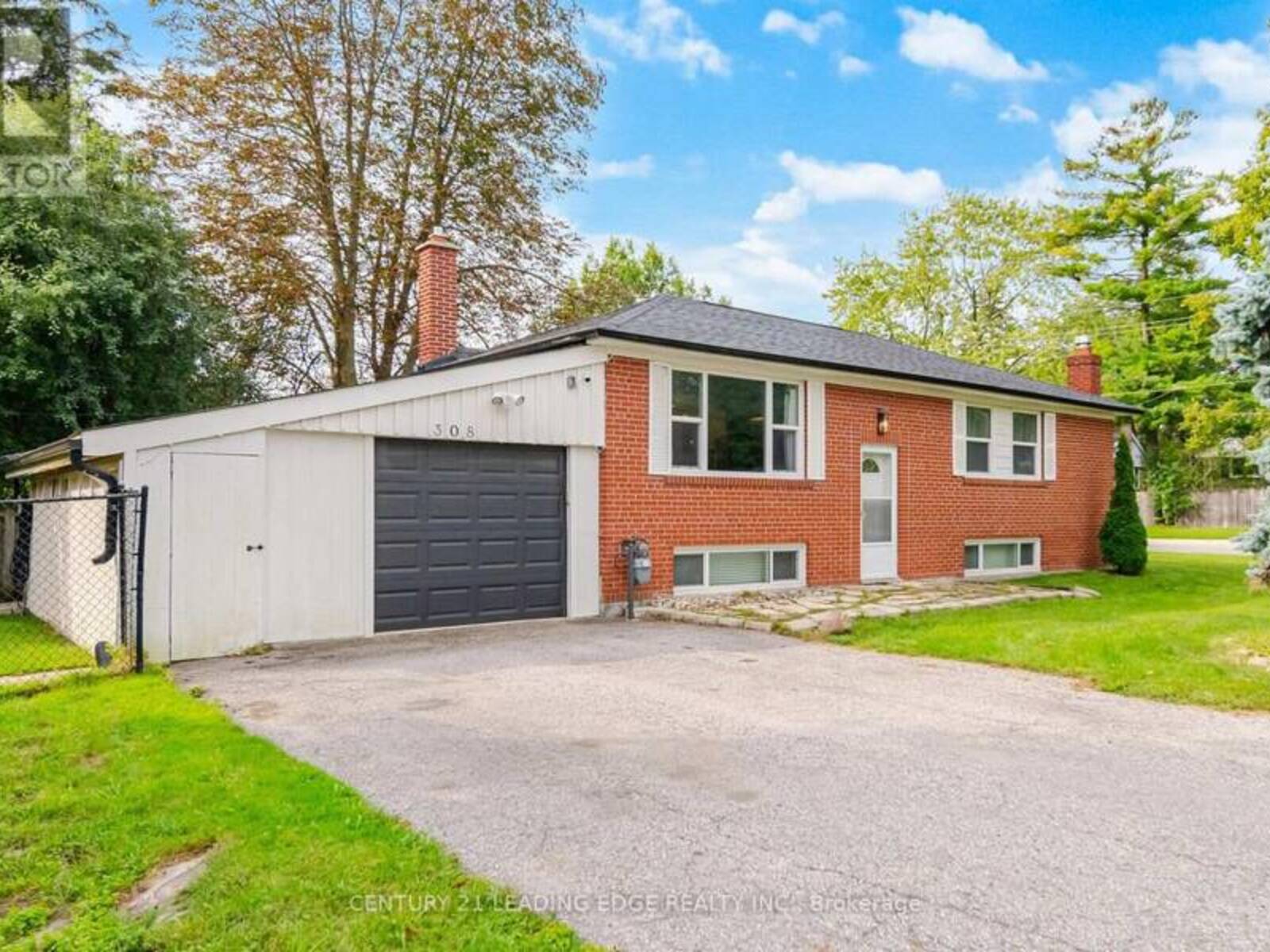308 RUPERT AVENUE, Whitchurch-Stouffville, Ontario L4A 1C9