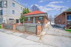 371 ROYAL YORK ROAD | Toronto Ontario | Slide Image Nine