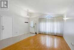 102 COVE CRESCENT | Hamilton Ontario | Slide Image Eight