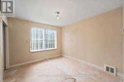 12 KHEDIVE AVENUE | Toronto Ontario | Slide Image Sixteen