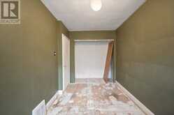 12 KHEDIVE AVENUE | Toronto Ontario | Slide Image Twenty-one