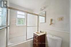 12 KHEDIVE AVENUE | Toronto Ontario | Slide Image Twenty-four
