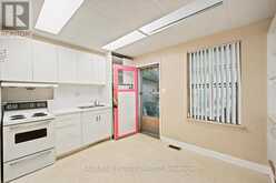 12 KHEDIVE AVENUE | Toronto Ontario | Slide Image Nine