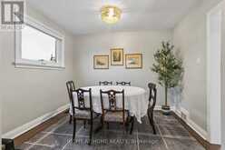 19 FLEMPTON CRESCENT | Toronto Ontario | Slide Image Ten