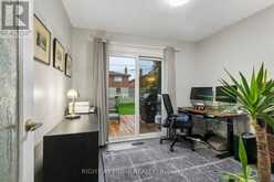 19 FLEMPTON CRESCENT | Toronto Ontario | Slide Image Seventeen