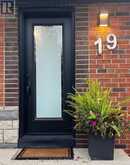 19 FLEMPTON CRESCENT | Toronto Ontario | Slide Image One