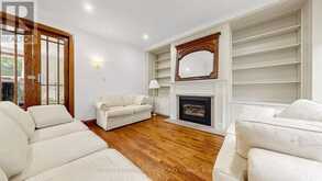 54 PLYMBRIDGE ROAD | Toronto Ontario | Slide Image Twenty-one