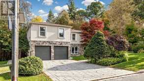 54 PLYMBRIDGE ROAD | Toronto Ontario | Slide Image Three
