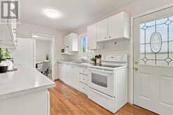 250 JOHN TABOR TRAIL | Toronto Ontario | Slide Image Thirteen