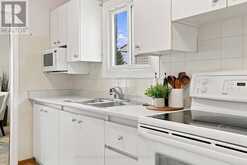 250 JOHN TABOR TRAIL | Toronto Ontario | Slide Image Sixteen