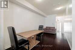 35 LANDOLFI WAY | Bradford West Gwillimbury Ontario | Slide Image Eleven