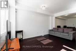 35 LANDOLFI WAY | Bradford West Gwillimbury Ontario | Slide Image Six