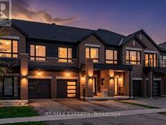 35 LANDOLFI WAY Bradford West Gwillimbury Ontario, L3Z 4L7