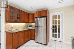 11 KNOLLSIDE DRIVE | Richmond Hill Ontario | Slide Image Nine