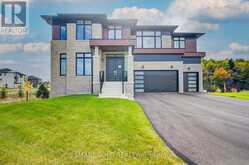 125 CALLA TRAIL | Aurora Ontario | Slide Image One