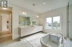 125 CALLA TRAIL | Aurora Ontario | Slide Image Thirty-seven